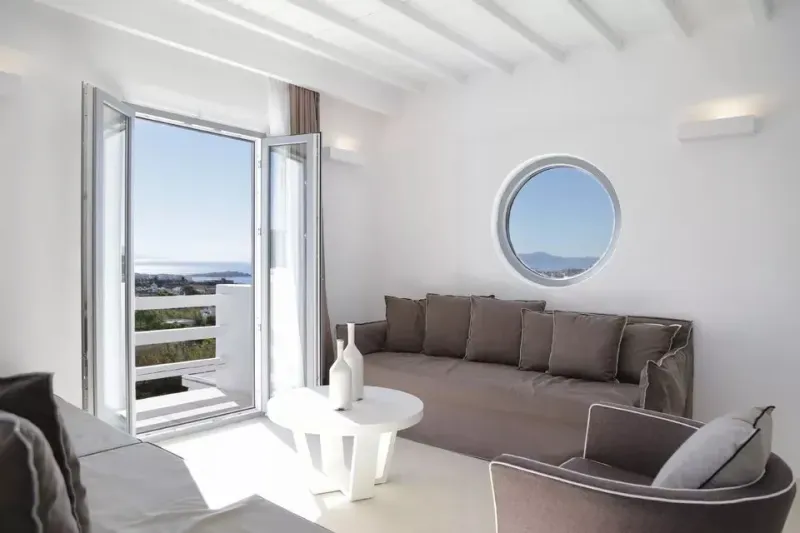 Deluxe Suite Sea View @ Livin Mykonos Hotel   Adults Only