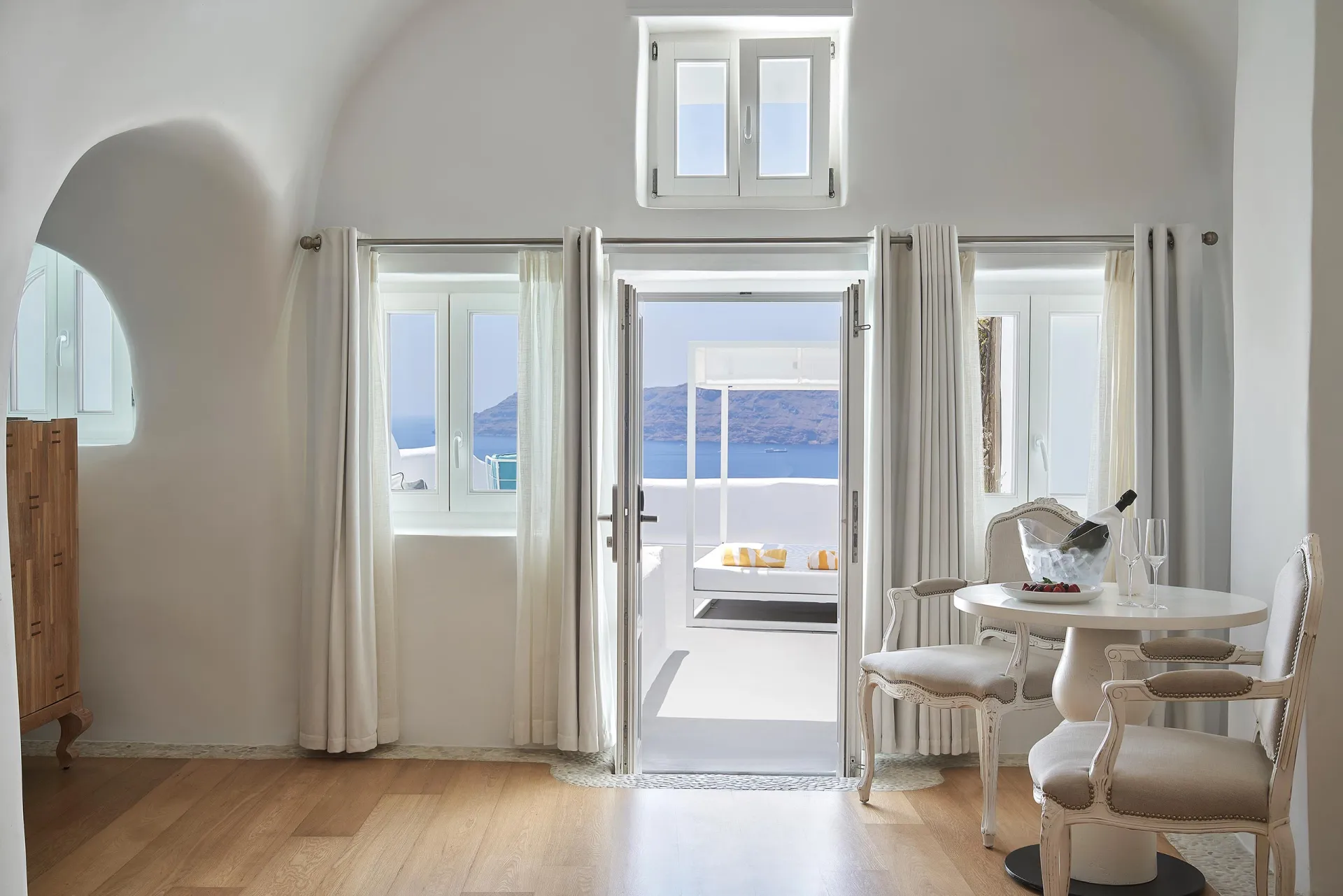 Kirini Suite With Plunge Pool @ Katikies Kirini Santorini   The Leading Hotels of the World