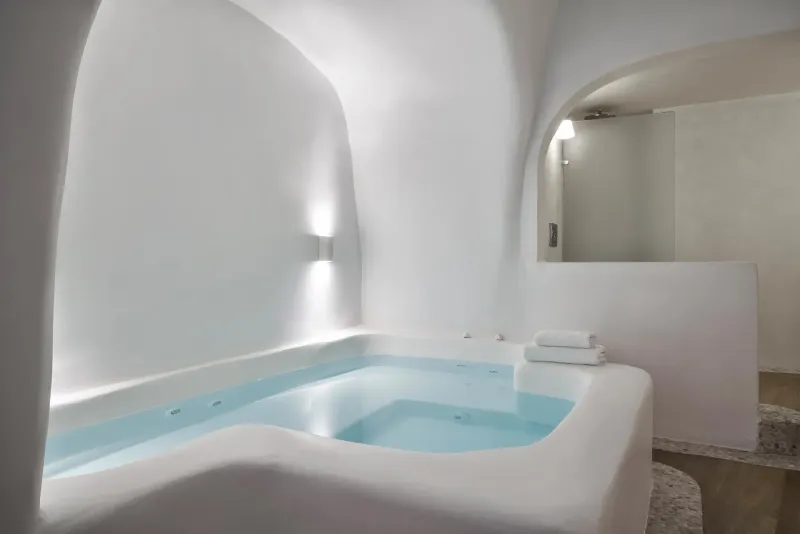 Kirini Suite With Plunge Pool @ Katikies Kirini Santorini   The Leading Hotels of the World