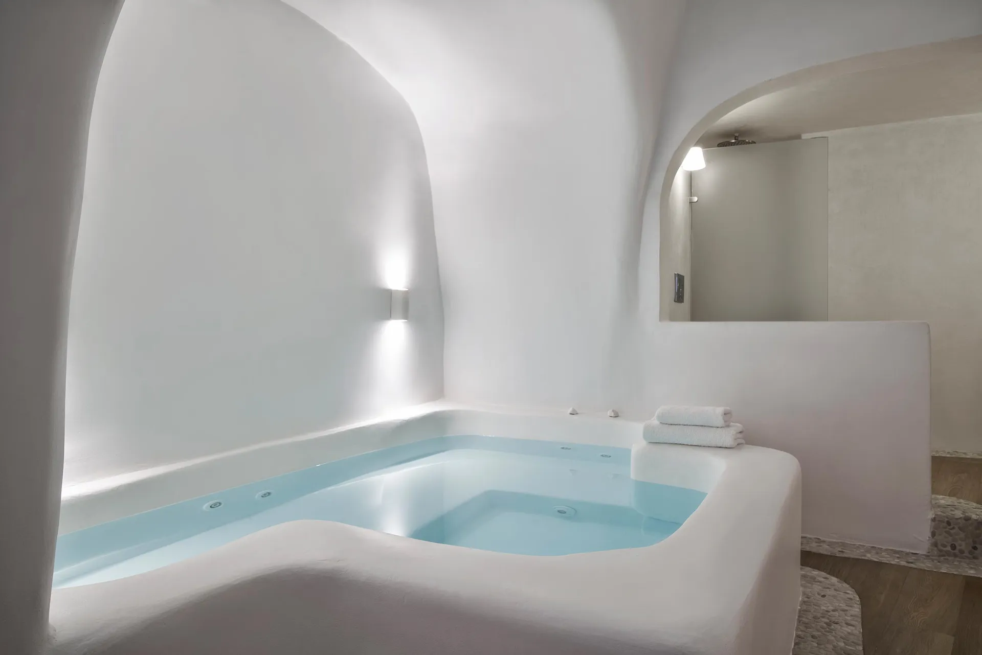 Kirini Suite With Plunge Pool @ Katikies Kirini Santorini   The Leading Hotels of the World