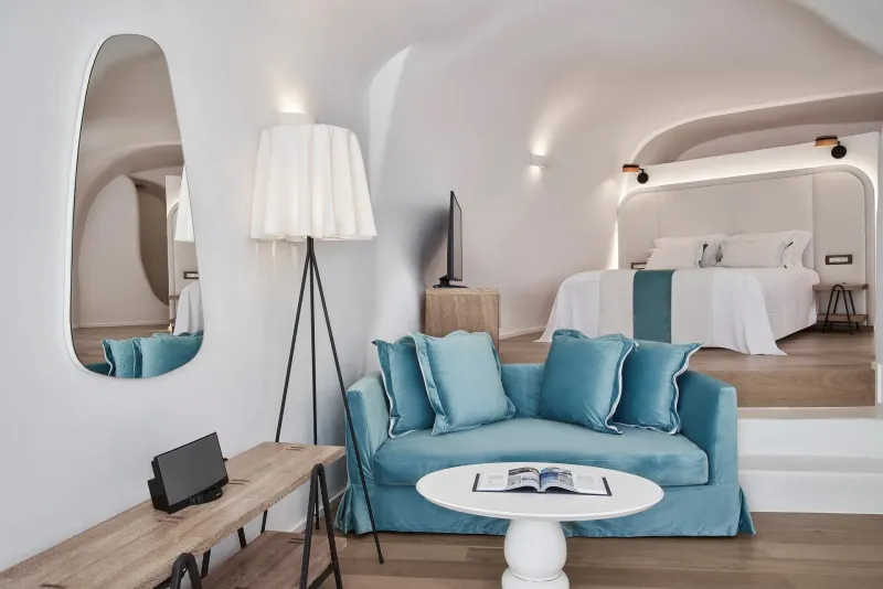 Senior Sea View Suite @ Katikies Kirini Santorini   The Leading Hotels of the World