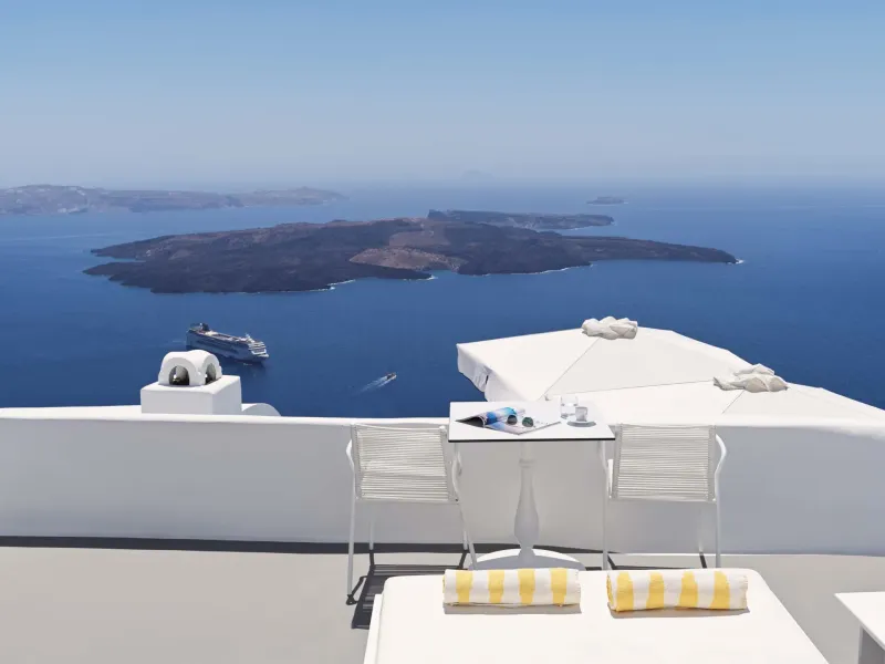 Junior Suite Sea View @ Katikies Chromata Santorini   The Leading Hotels of the World