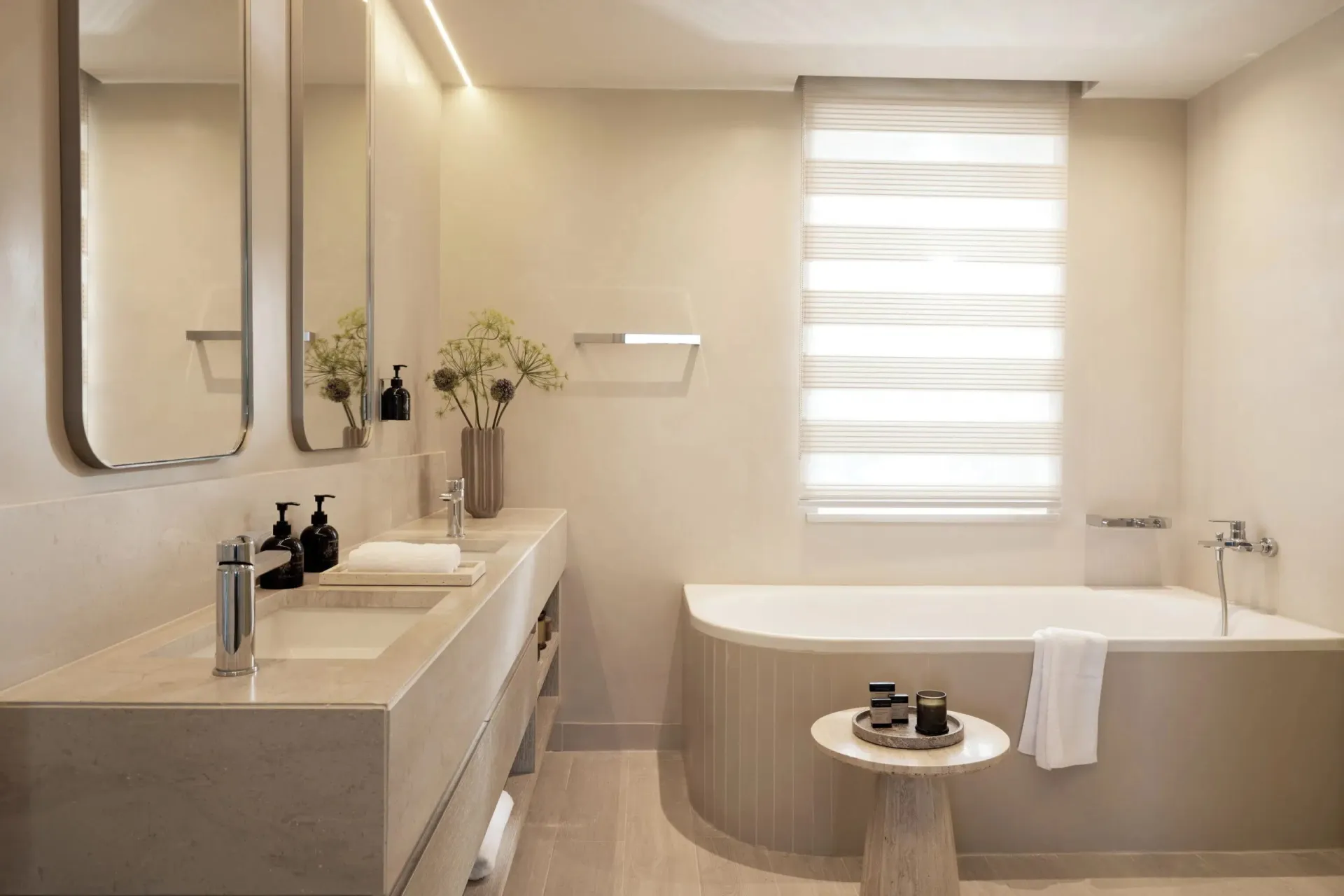 Deluxe One Bedroom Bungalow Suite Balcony Sea View @ Ikos Odisia