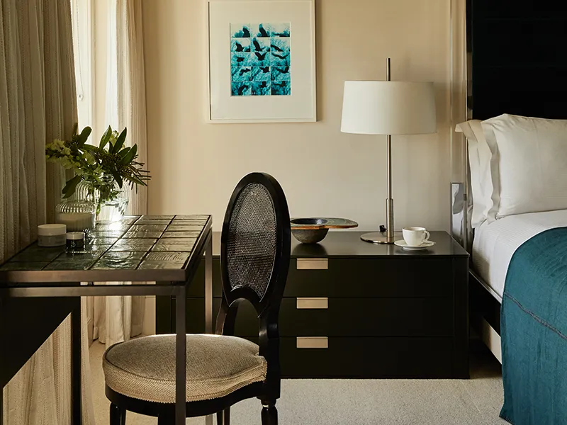 Deluxe King @ The Grove