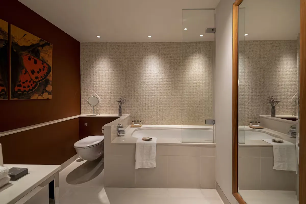 Superior Twin @ The Grove