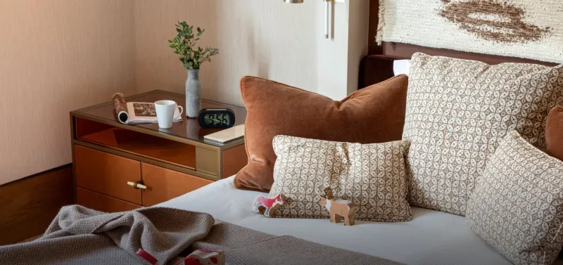Superior Family Room @ The Grove