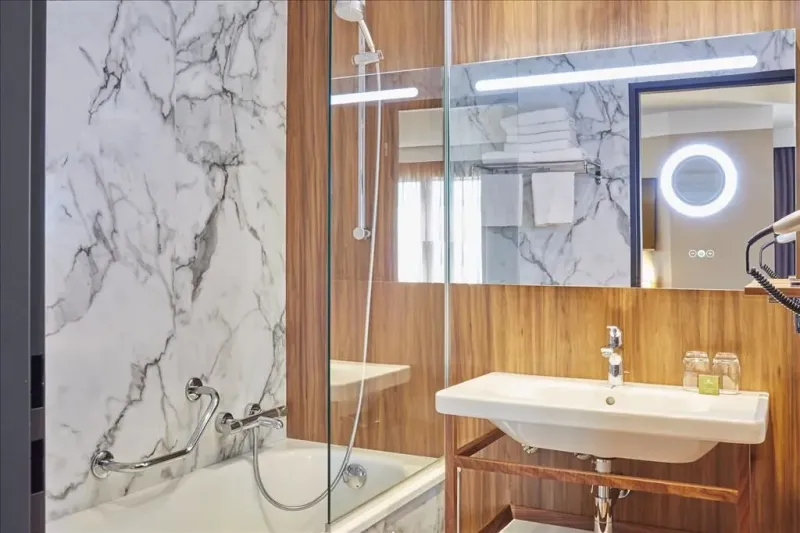 Quadruple Standard @ L Elysee Val D Europe