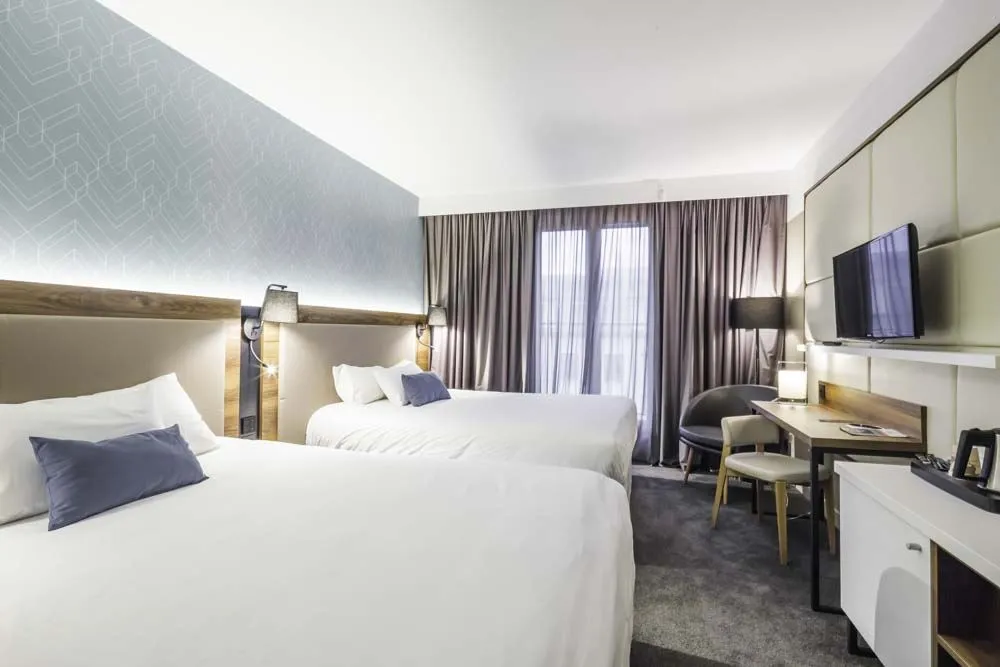 Quadruple Standard @ L Elysee Val D Europe