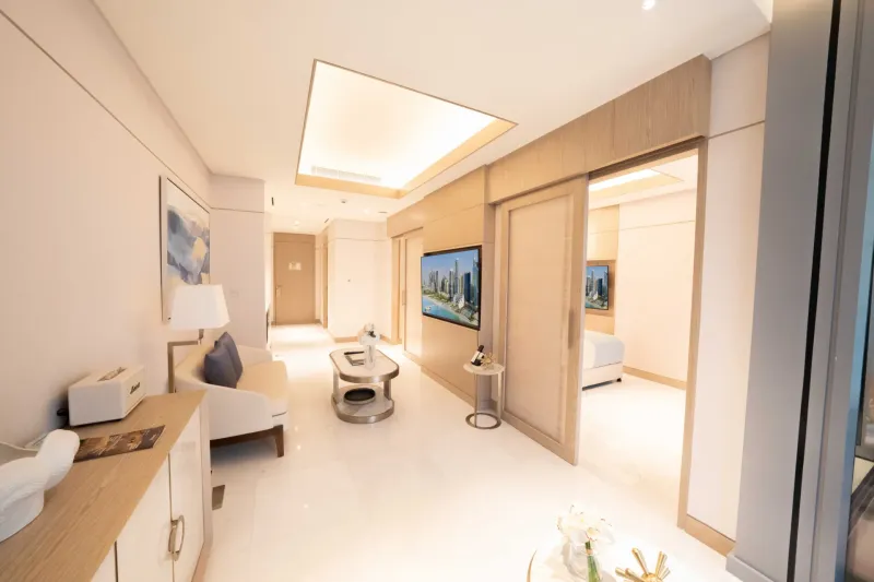 1 Bed Skyline Suite Pool @ FIVE LUXE JBR