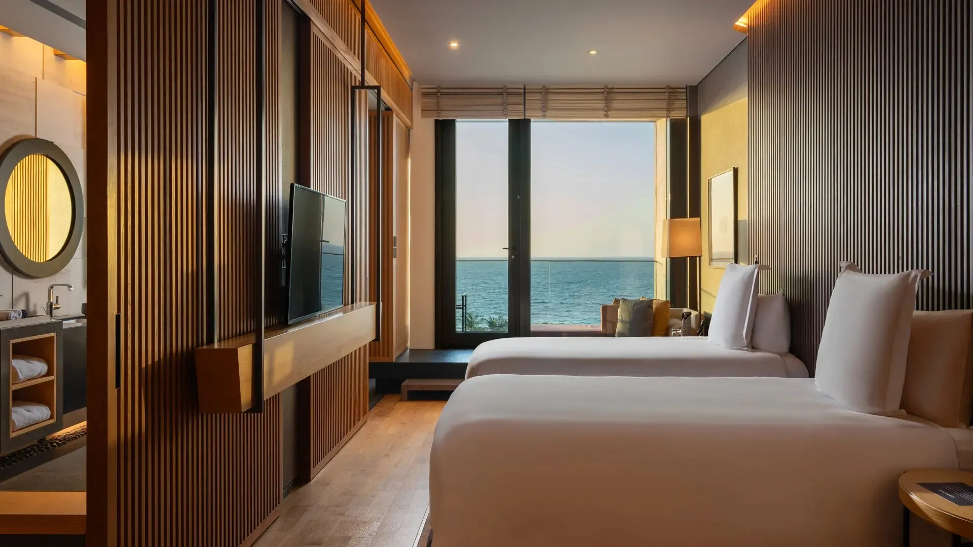 Serenity Oceanview Guestroom @ Banyan Tree Dubai