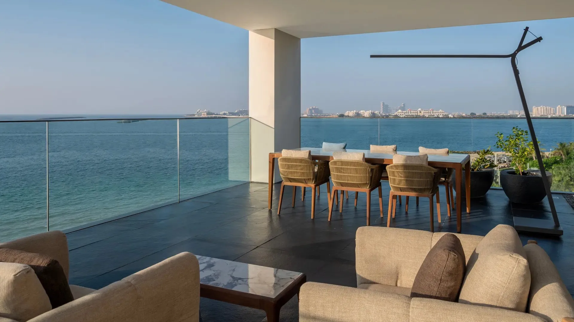 Harmony 2 bedroom Oceanfront Presidential Suite @ Banyan Tree Dubai