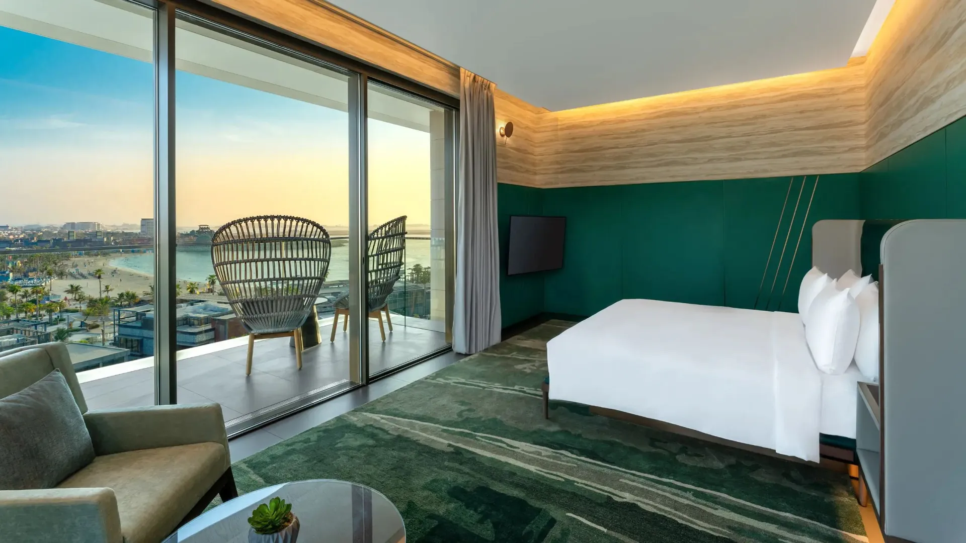 Executive Suite @ Hyatt Centric Jumeirah Dubai