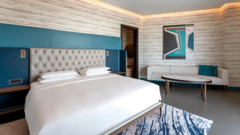 Executive Suite @ Hyatt Centric Jumeirah Dubai