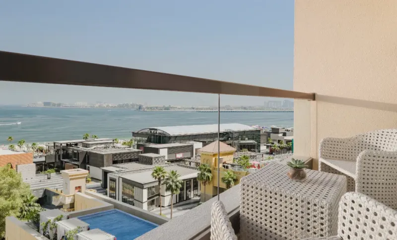 Dubai Eye Sea View Room @ JA Ocean View Hotel  Jumeirah Beach Dubai