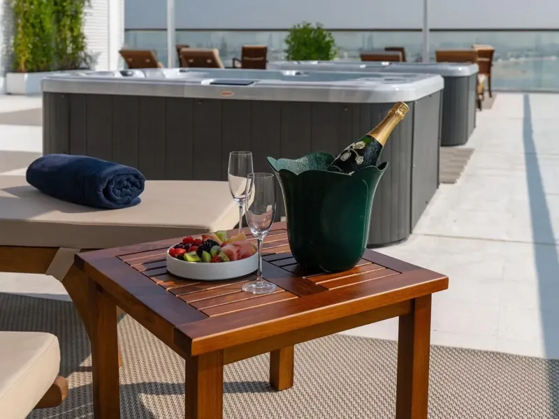 Infinity Suite Butler Service Rooftop Access @ Th8 Palm Dubai Beach Resort Vignette Collection