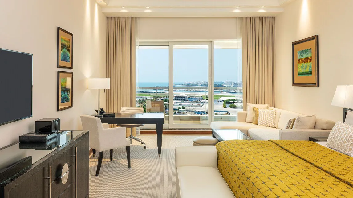 Premier Room @ Grosvenor House  a Luxury Collection Hotel