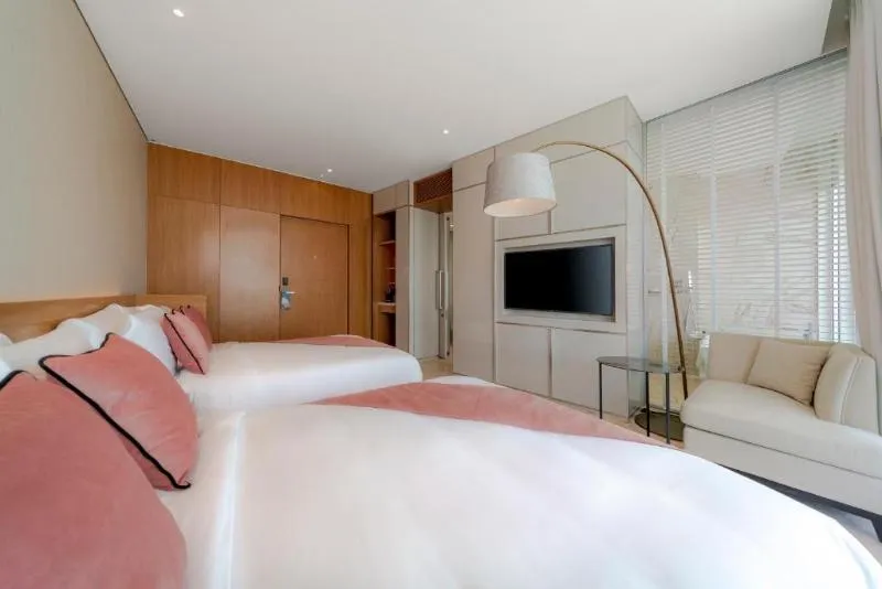 Double Superior Queen Bed @ FIVE Jumeirah Village