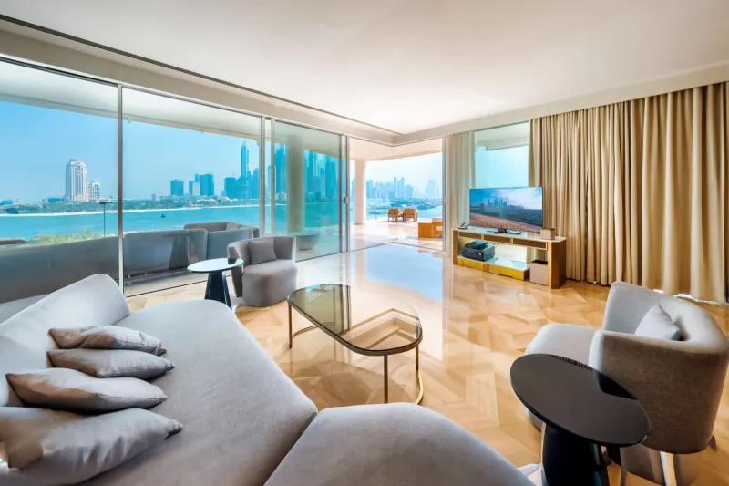 4 Bed Xl Terrace Pool Suite @ FIVE Palm Jumeirah Dubai