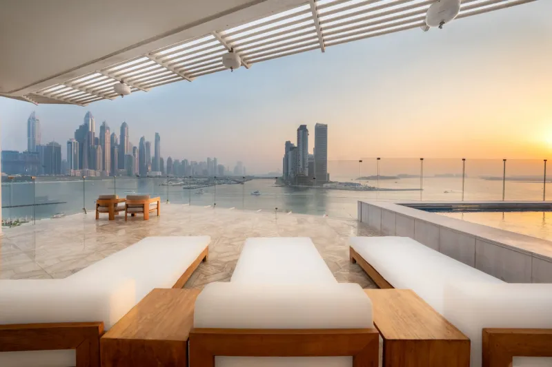 3 Bed Xl Terrace Pool Suite @ FIVE Palm Jumeirah Dubai