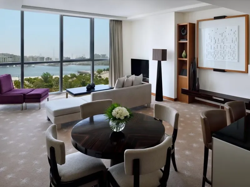 1 Bedroom Waterfront Apartment @ InterContinental Residence Suites Dubai F C