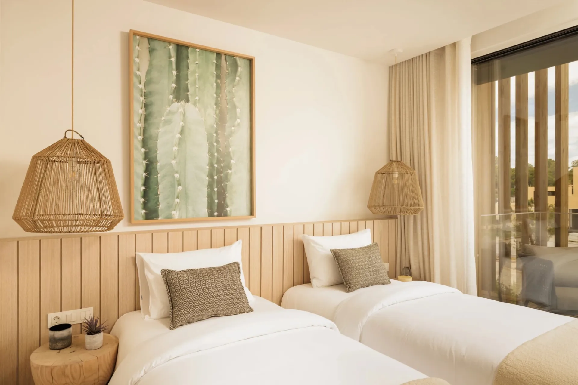 Three Bedroom Townhouse with Jacuzzi @ Verdelago Resort