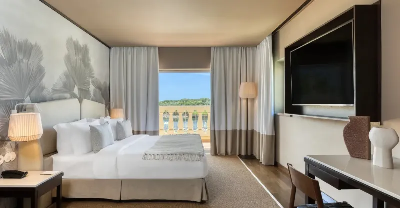 Suite With Balcony @ Domes Lake Algarve