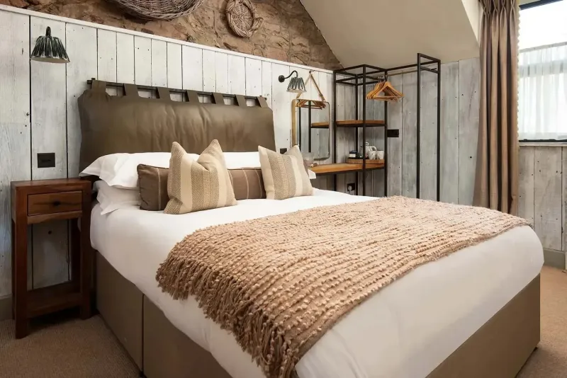 Classic Room @ Beadnell Towers  amp  Kitchen