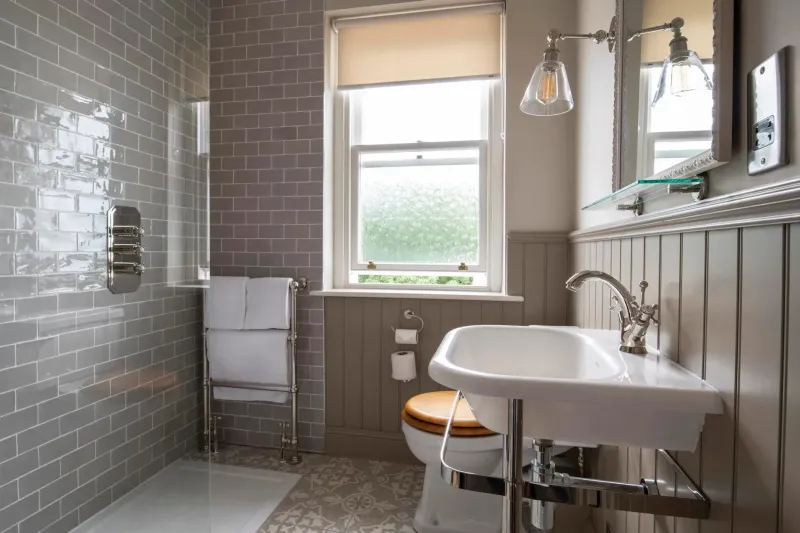 Classic Room @ Beadnell Towers  amp  Kitchen