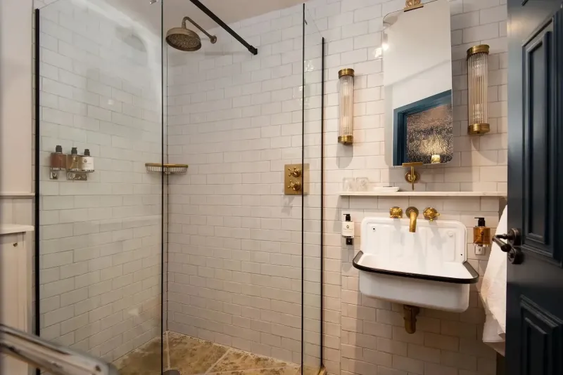 Classic Room Pet Friendly @ Beadnell Towers  amp  Kitchen