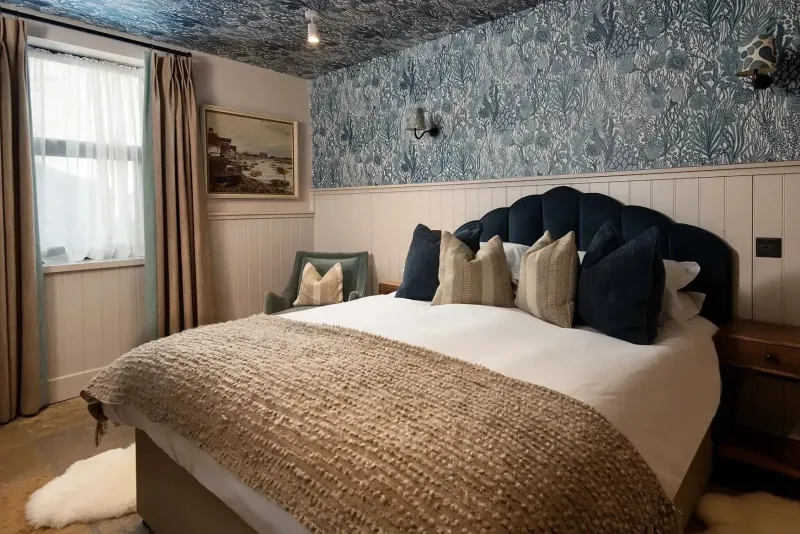 Classic Room Pet Friendly @ Beadnell Towers  amp  Kitchen