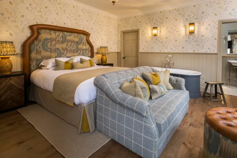 Junior Suite with Terrace @ Beadnell Towers  amp  Kitchen