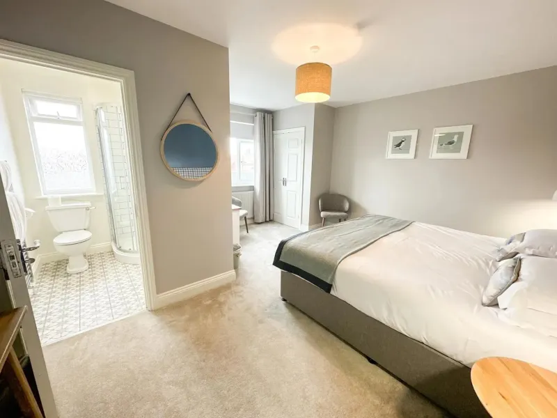 Classic Double @ Beach House Hotel