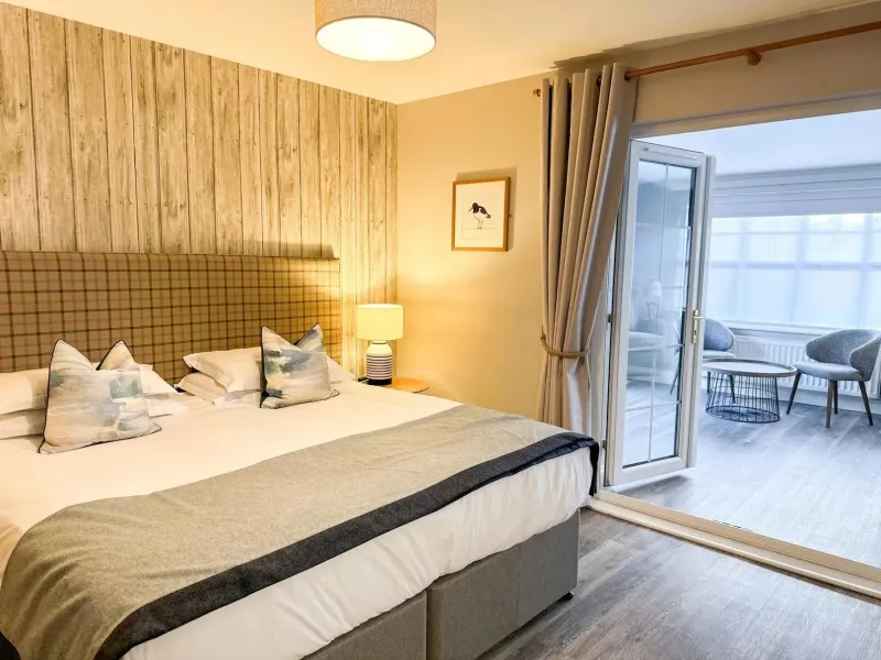 Deluxe Family Suite @ Beach House Hotel