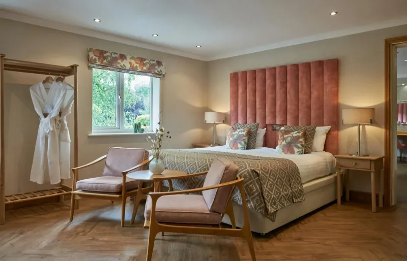 Deluxe Room @ Fairlawns Hotel and Spa
