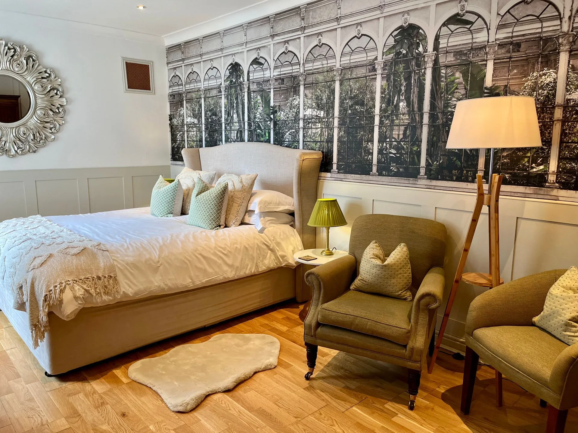 Cosy Double @ Burleigh Court Hotel