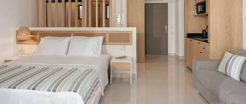 Suite Deluxe Pool View @ Galazio Beach Resort
