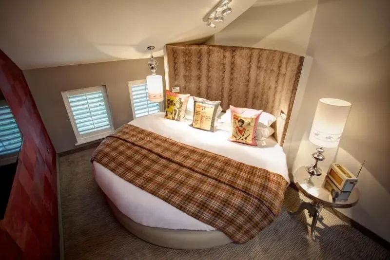 Newbrook Suite @ Oddfellows Chester