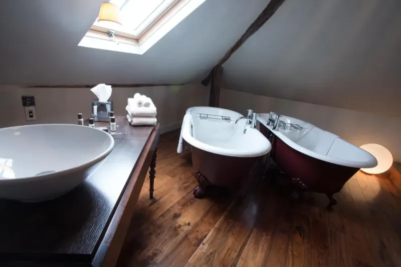 Lady Mary Suite @ Oddfellows Chester