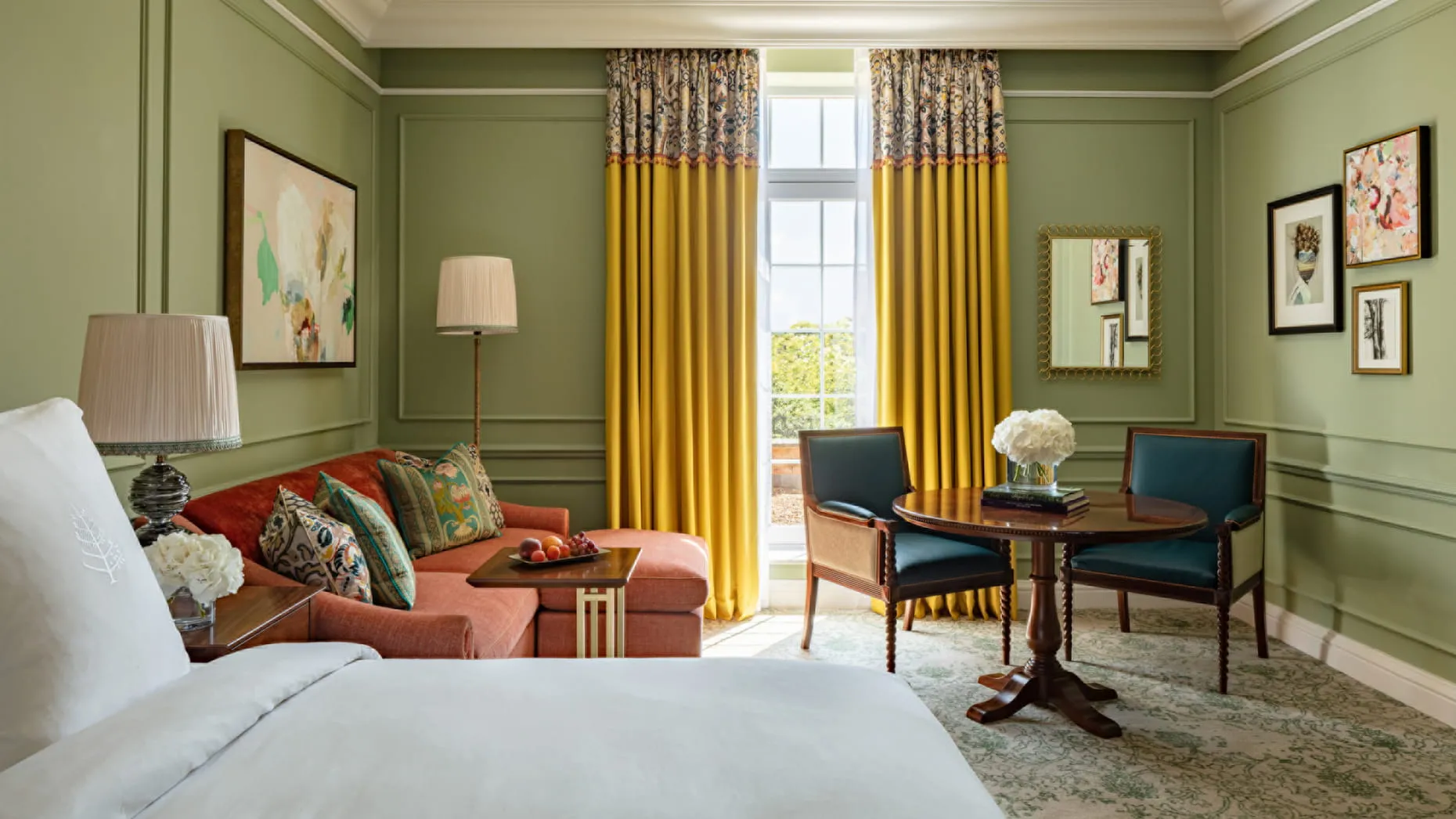 Mews Room King @ Four Seasons Hotel Hampshire