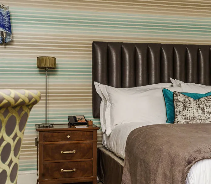 Cosy Room with King bed @ Lainston House Hotel