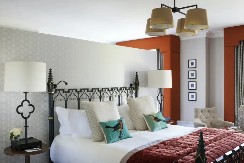 Renascence Deluxe Suite @ Queens Hotel Cheltenham