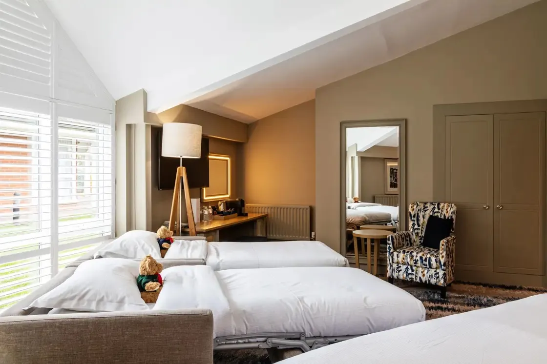 Large Family Room @ The Belfry Hotel  amp  Resort