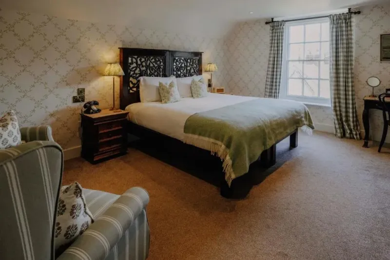 Large Room @ The William Cecil