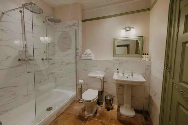 Verrio Suite @ The William Cecil