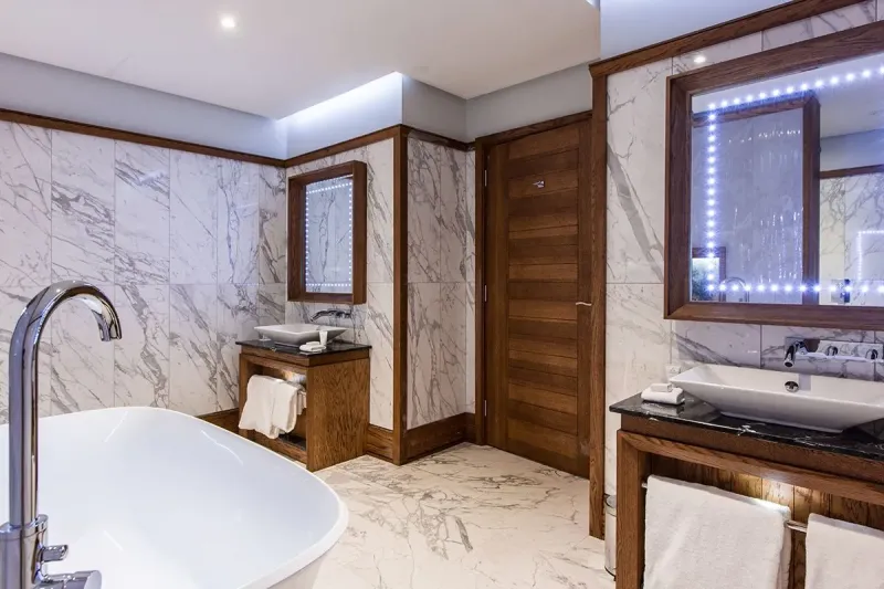 Suite   1 Super King Bed @ Galgorm Resort