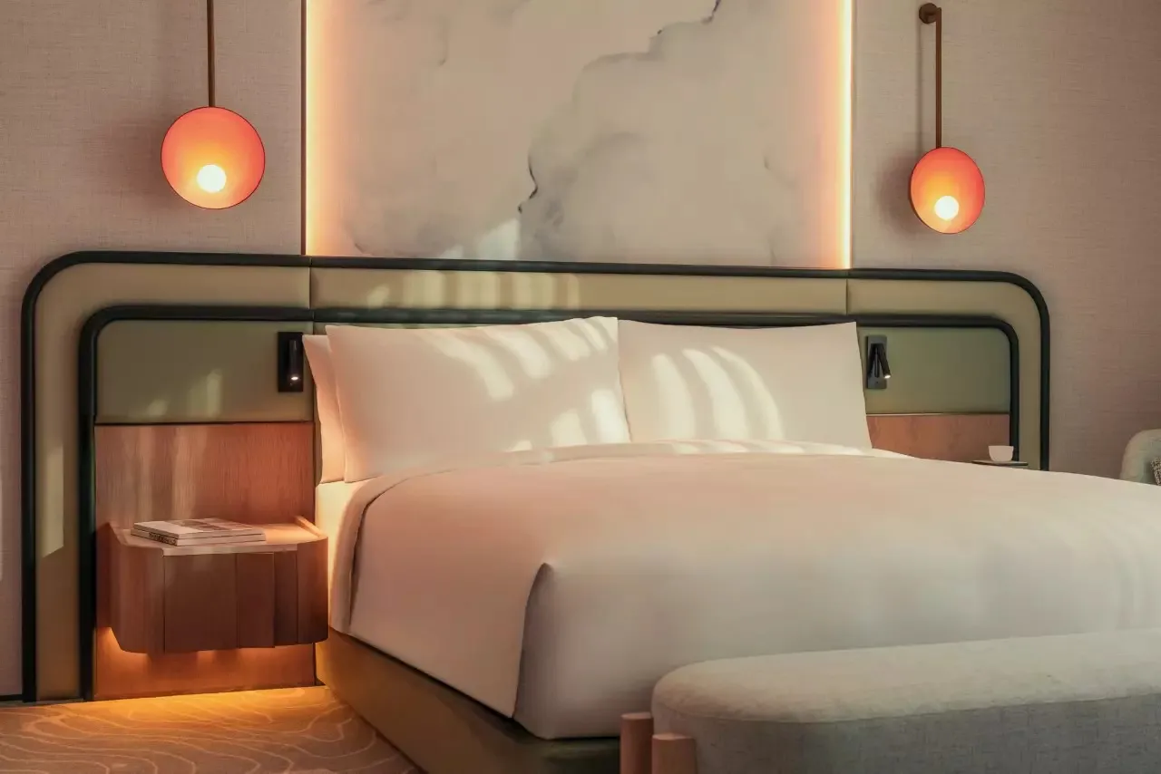1 King Junior Suite @ InterContinental Dubai Marina