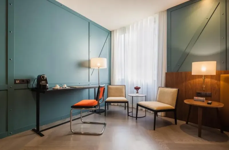 SUPERIOR @ Vincci Porto