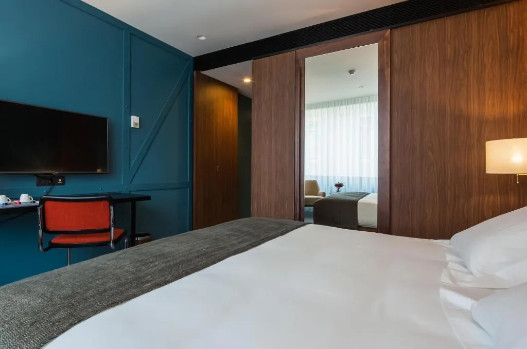 FAMILIAR 2 2 @ Vincci Porto