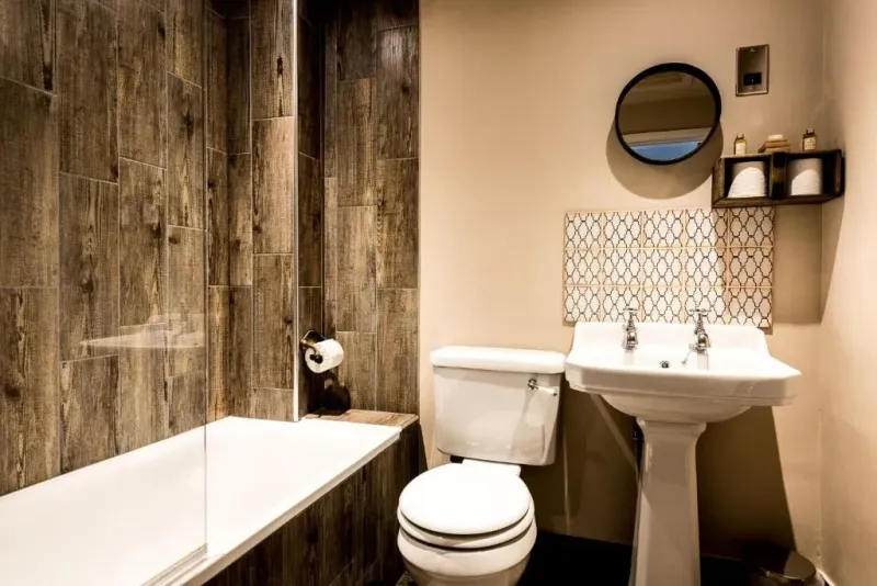 Classic Twin @ Widbrook Grange