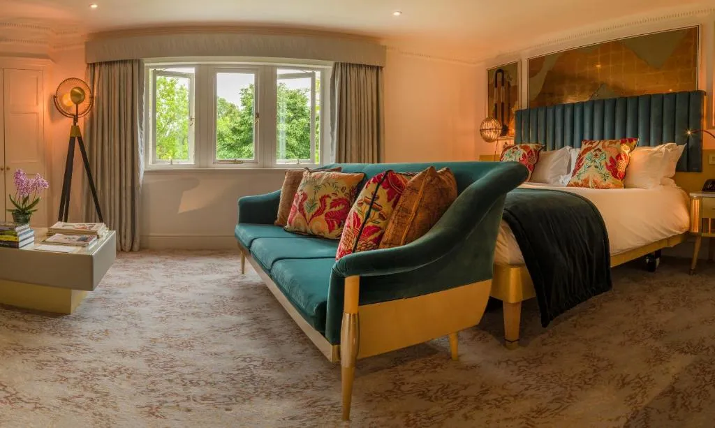 Marvelous Room  @ Homewood Hotel and Spa